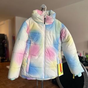 Brand new puffer jacket from all in motion